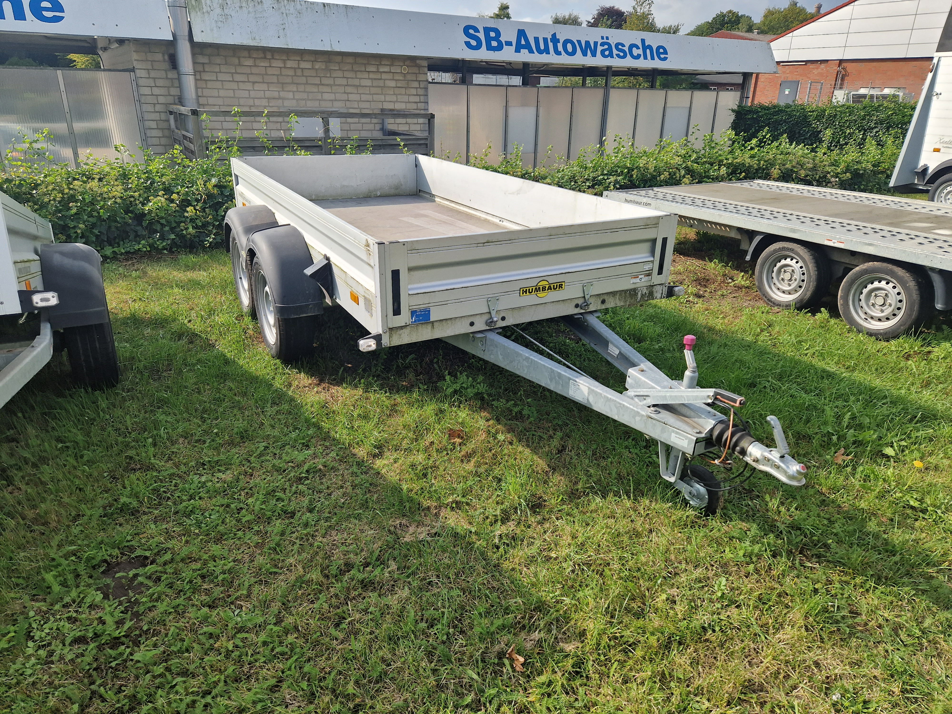 Humbaur Kipper mit Tandemachse von Fahrzeugtechnik Lübker